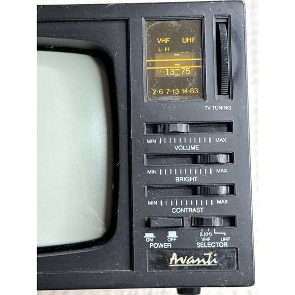 Avanti Portable Retro Analog TV VHF/UHF Tuning Handle Model TV-52W 90s Vtg Works - Picture 3 of 16